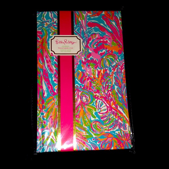 Lilly Pulitzer Other - Tropical 🌴 🦩 Lilly Pulitzer hardcover notebook 📓 lined pgs